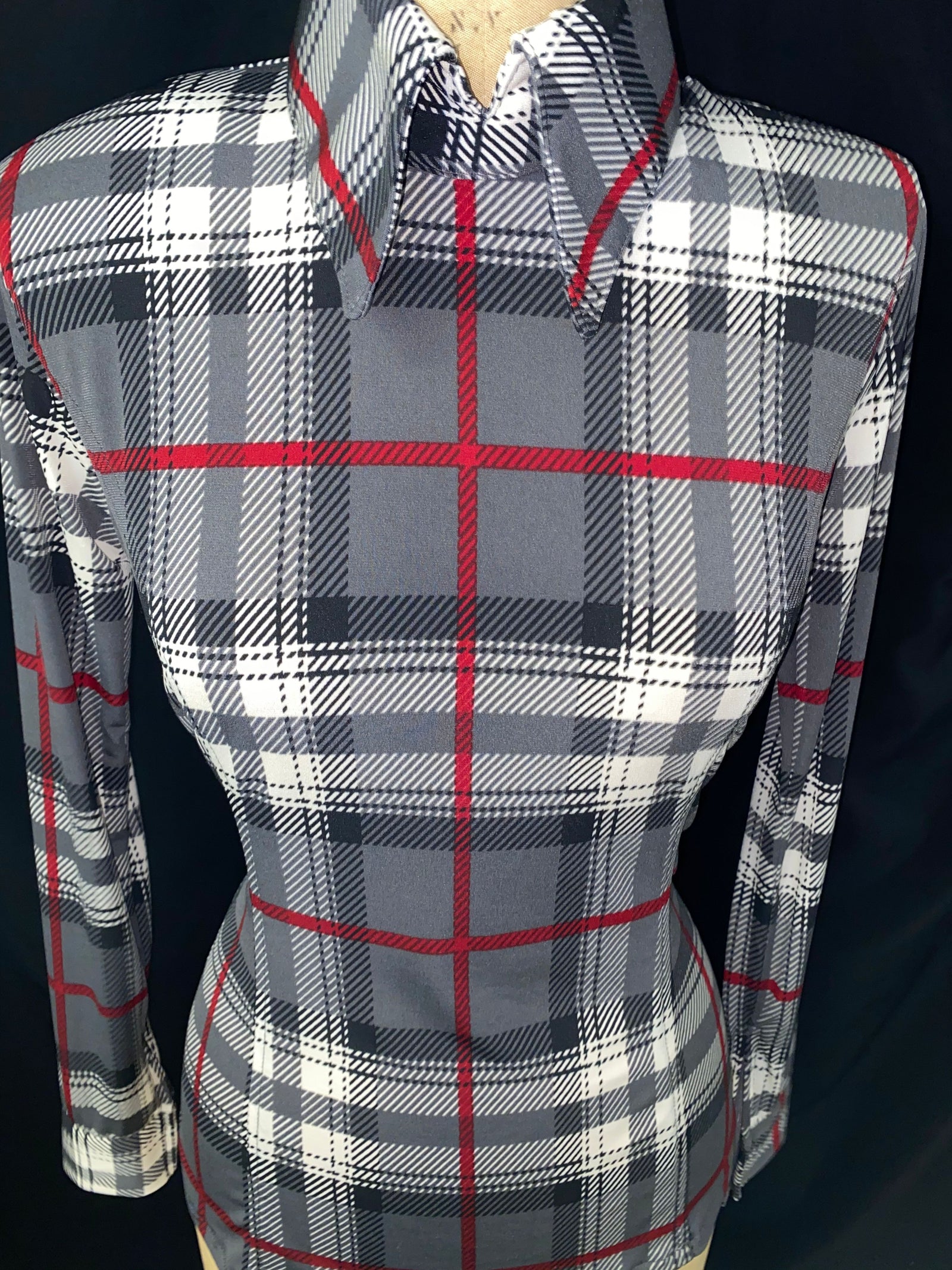 Gray / Red Plaid