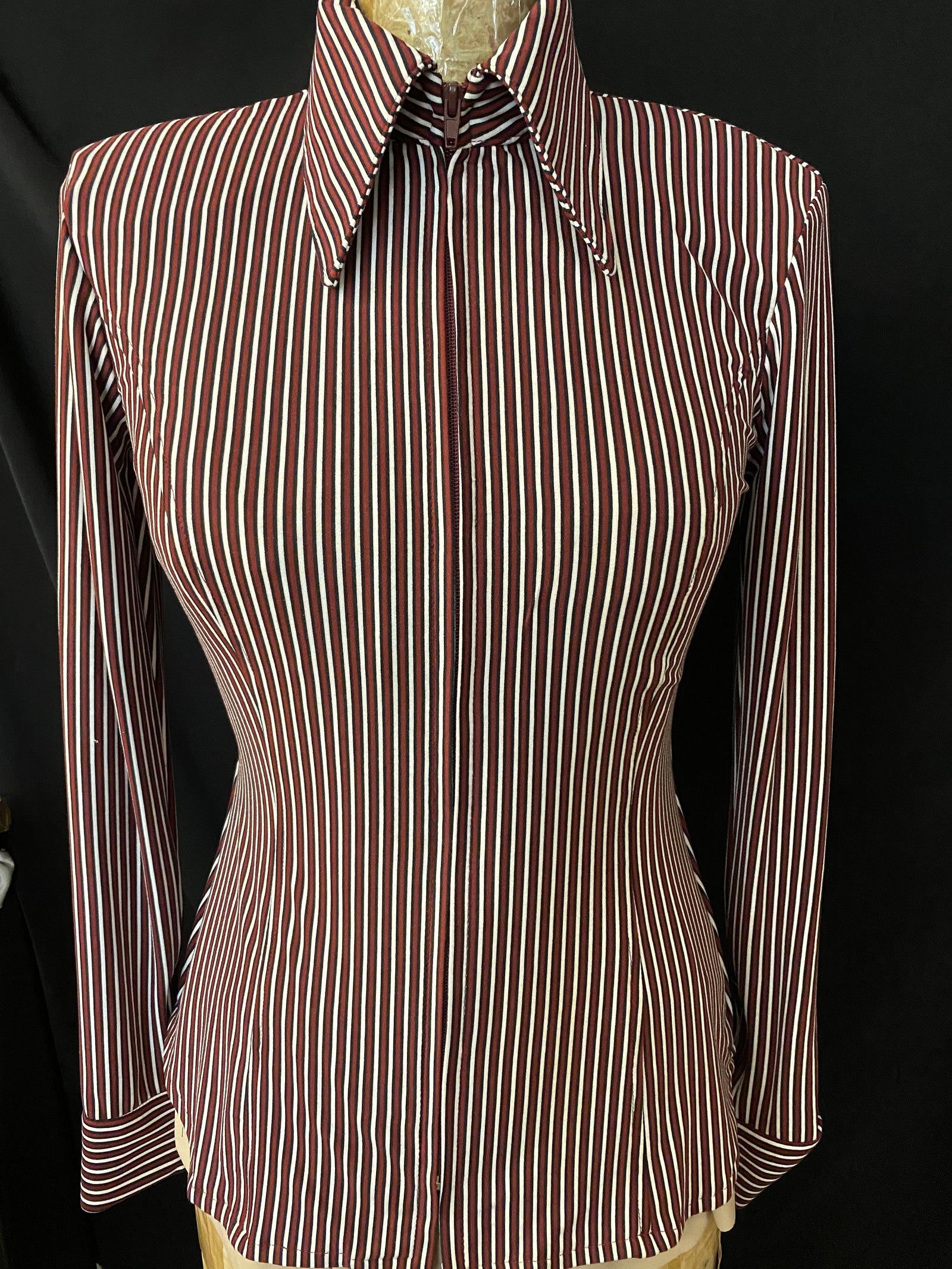 Black / Burgundy Stripe