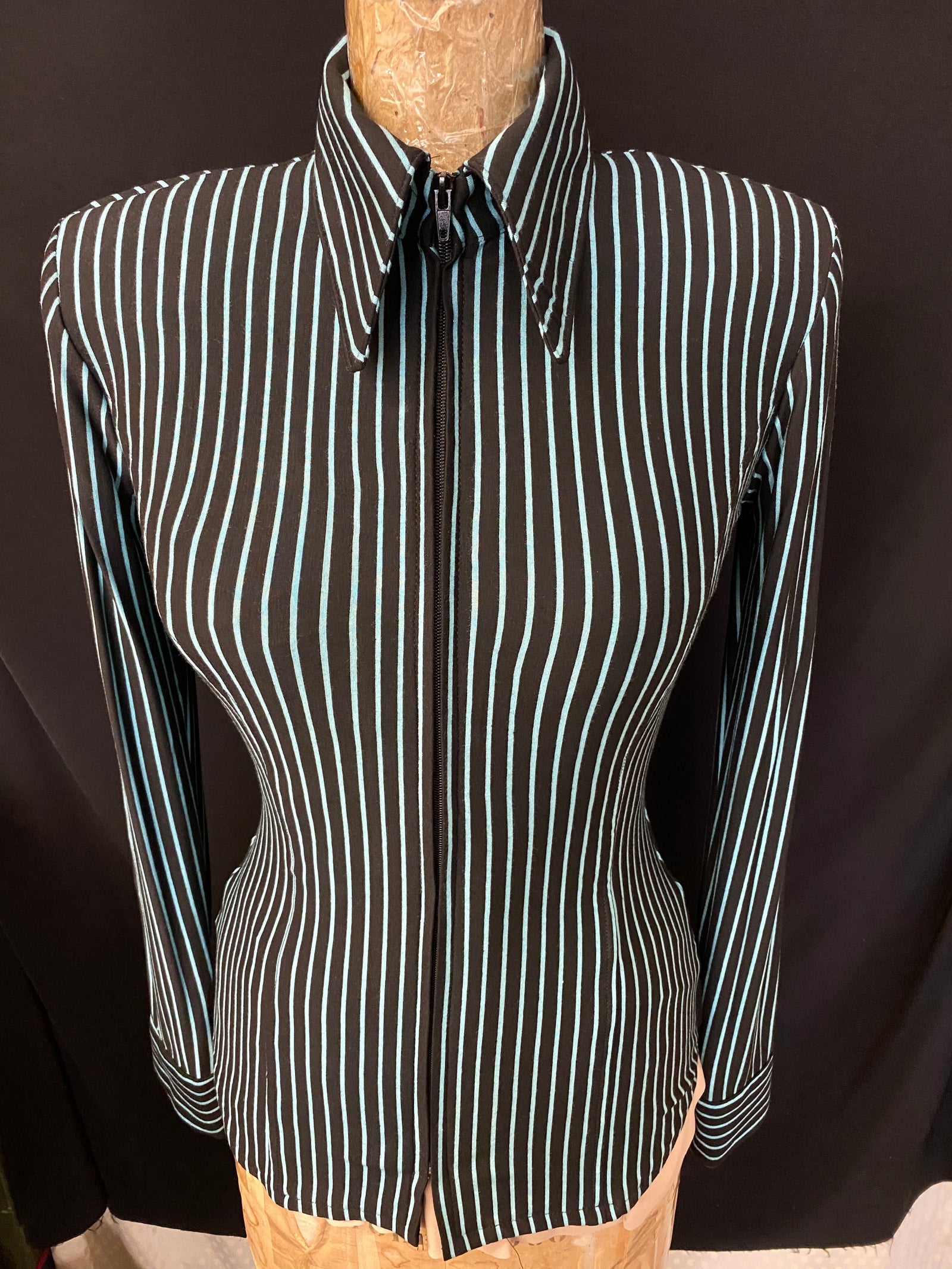 Black / Turquoise Stripe